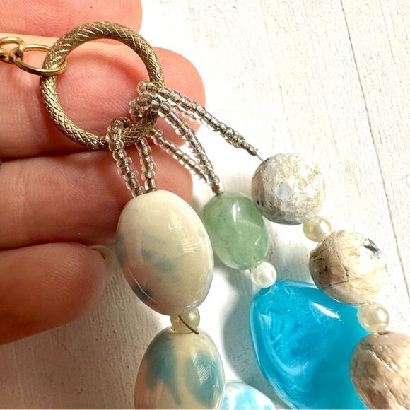 Multi strand beaded natural stones necklace - Picture 10 of 11